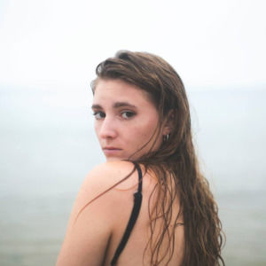 Meet your Posher, Liza